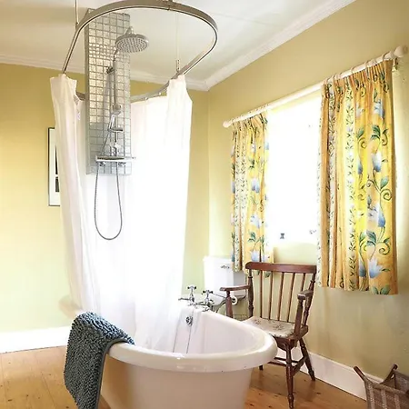 Shannonview Country House *