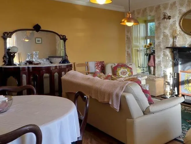 Shannonview Country House *